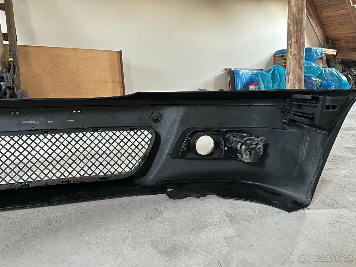 BMW E46 přední nárazník M3 - 4