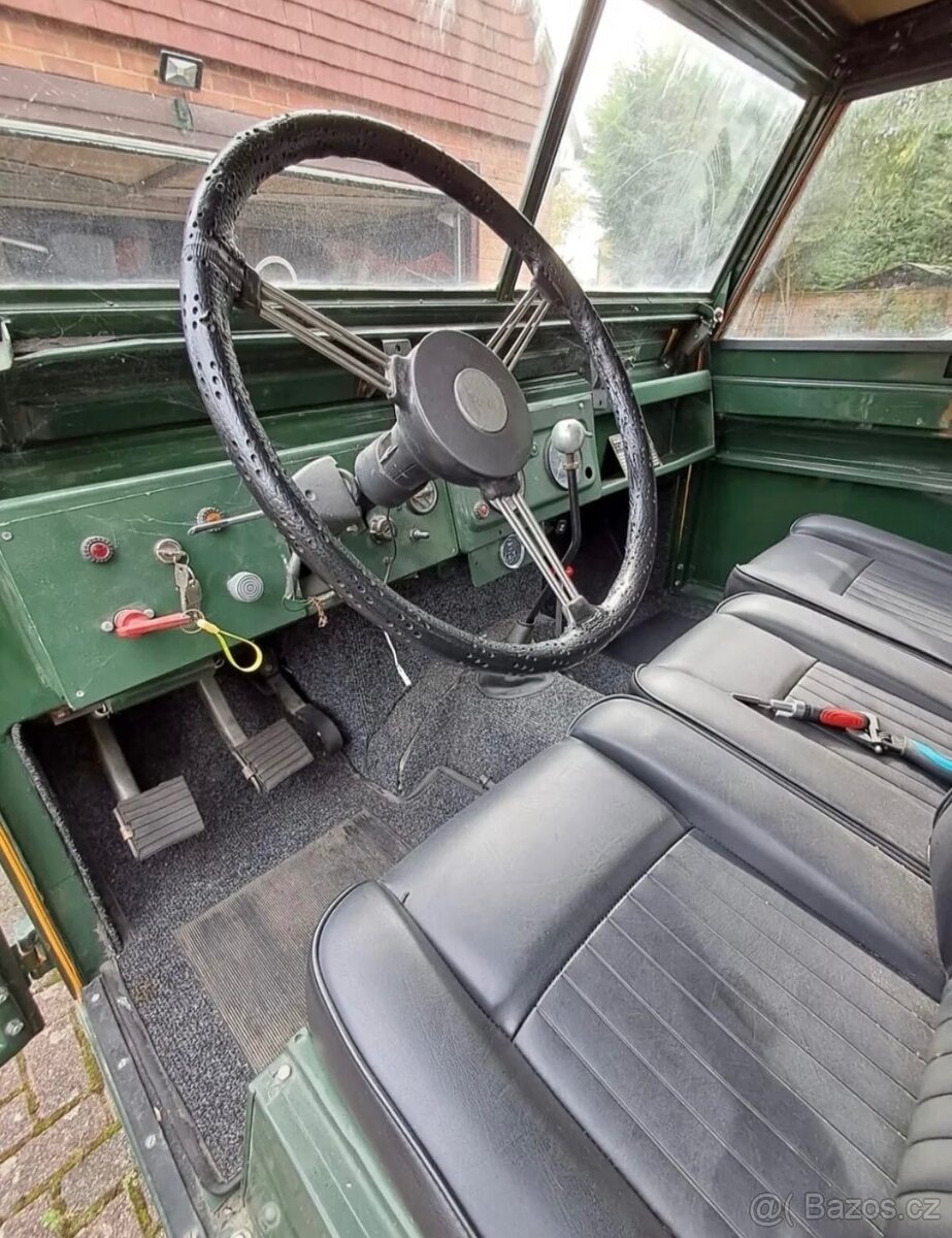 Land Rover Defender II 1965