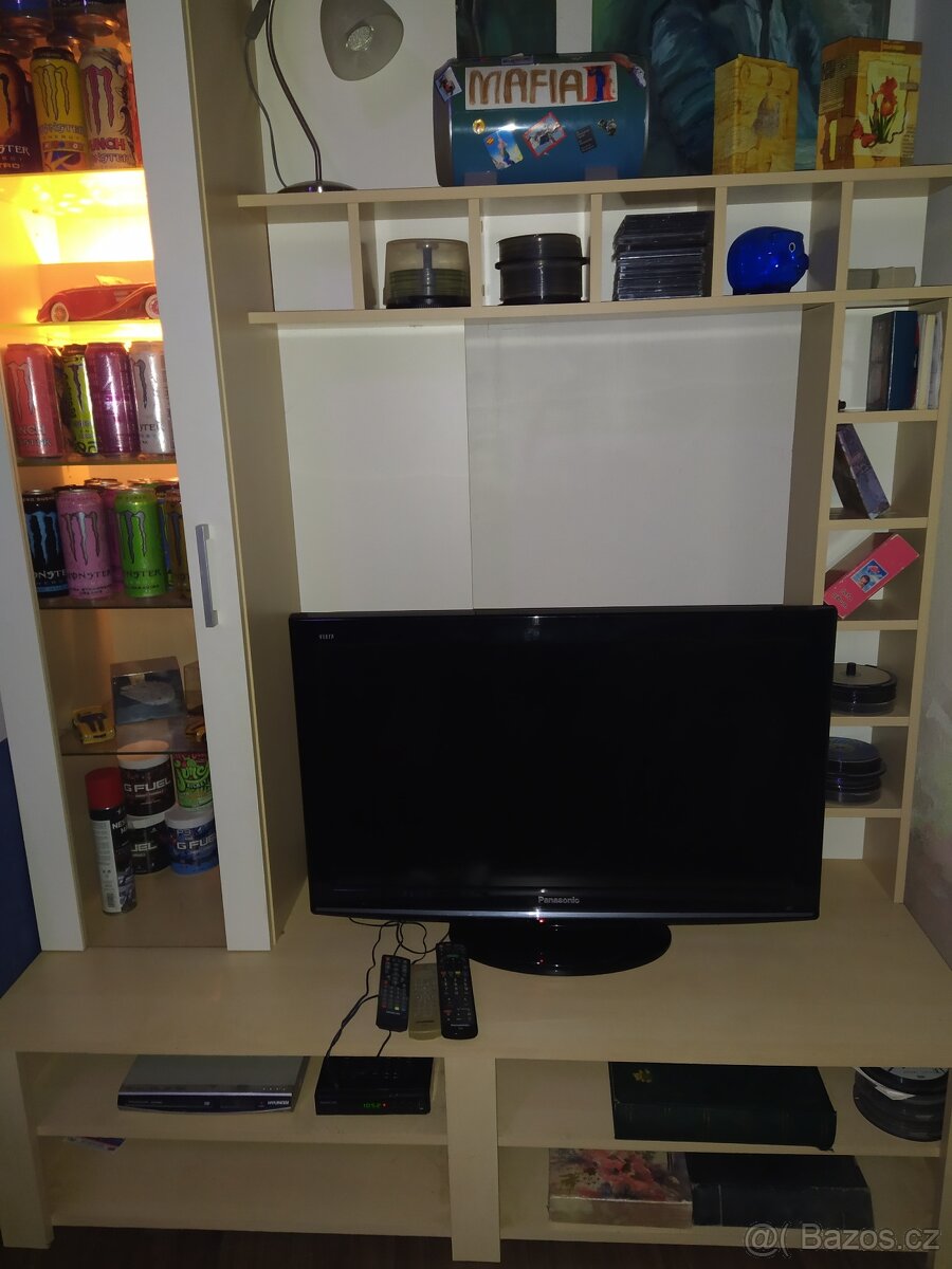 Televize,set-top box,DVD přehrávač - 4