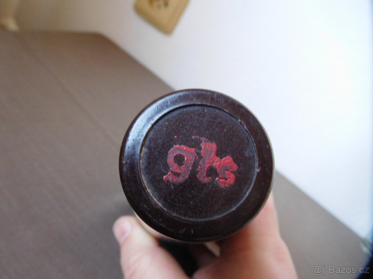 BAKELITOVÉ POUZDRO NA ROZNĚTKU - 2 - 4