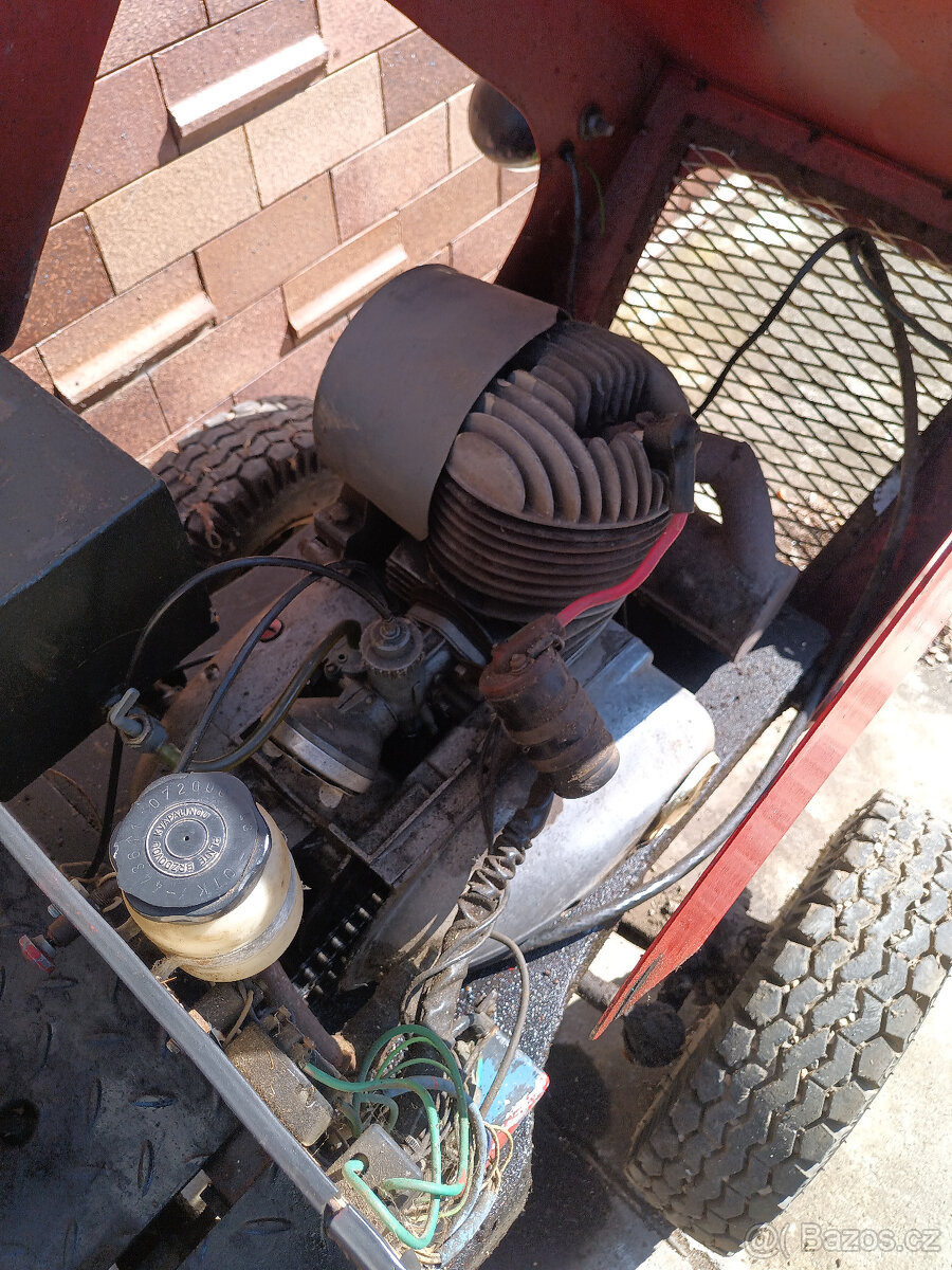 Traktůrek domáci výroby - 4