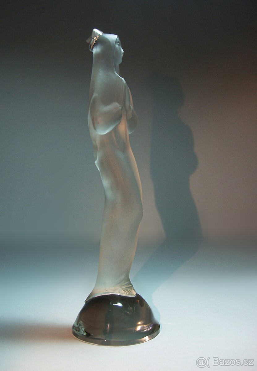 Curt Schlevogt - Madona s korunkou - 4