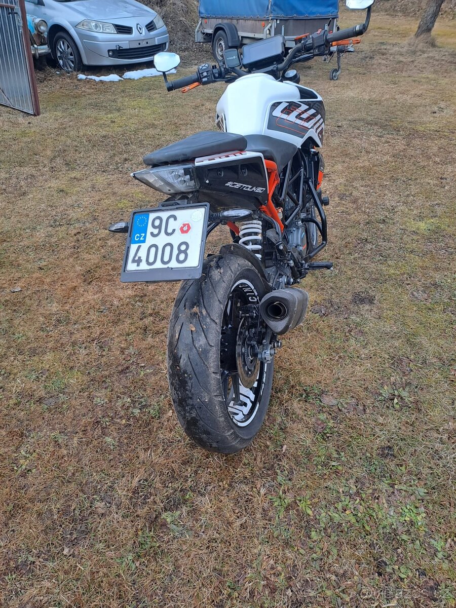KTM Duke 125 - 4