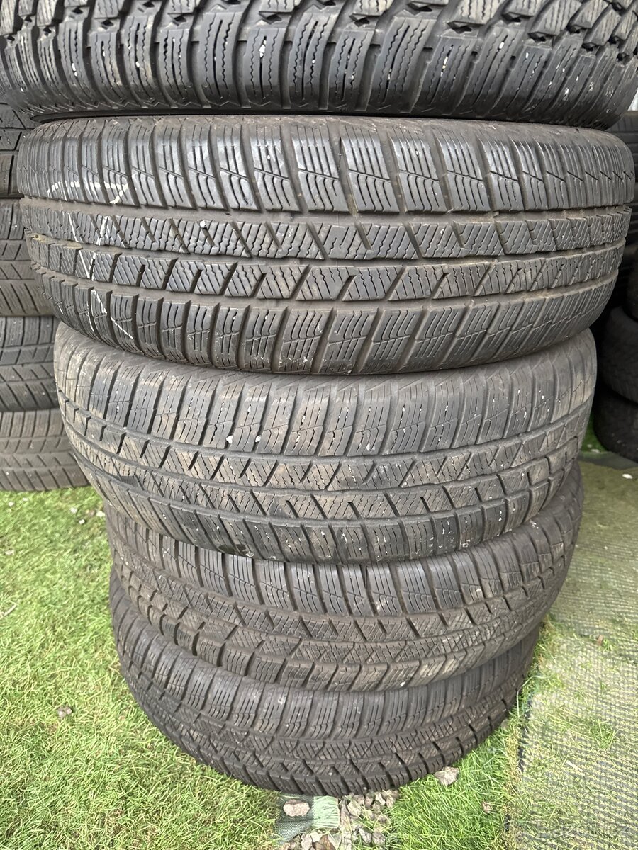 Zimní pneu 215/65/17 - 4