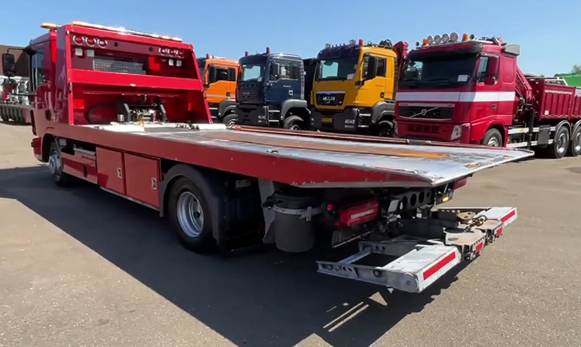 MAN TGL 12.250 - odtahové vozidlo