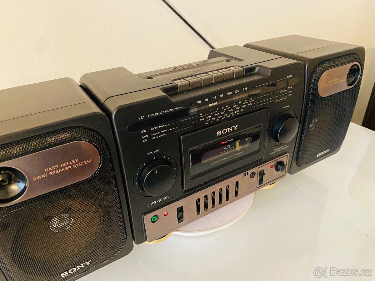 Radiomagnetofon Sony CFS-1030l, 90.léta - 4