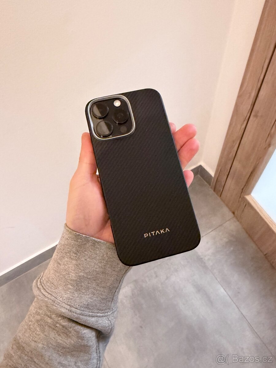 iPhone 16 Pro Max 256 GB - 4