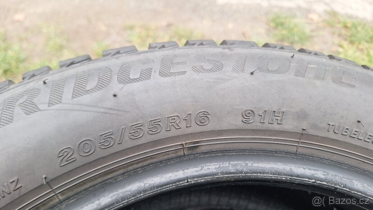 Zimní pneu Bridgestone 205/55 R16 - 4