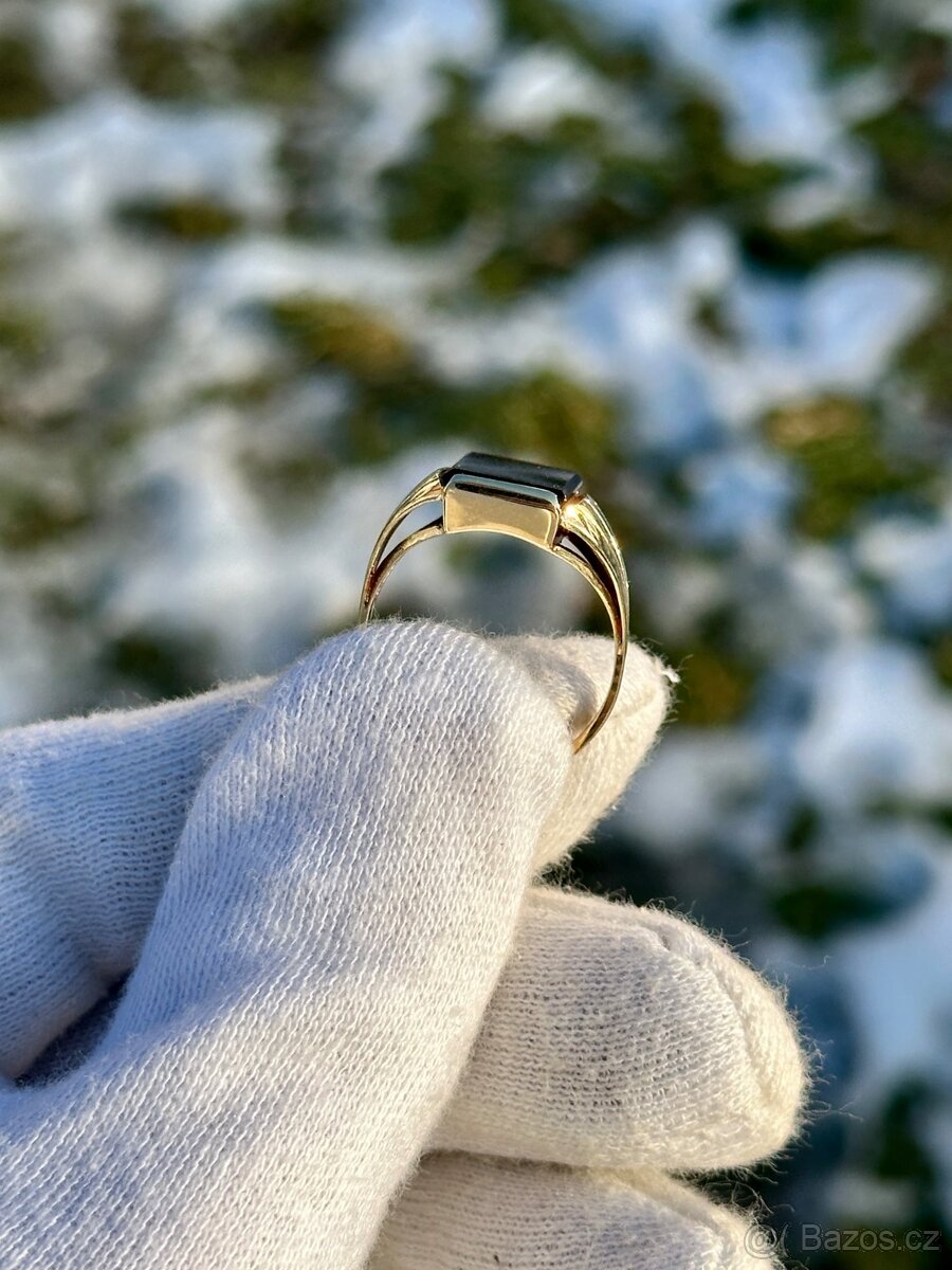 Zlatý prsten 4,55g - 4
