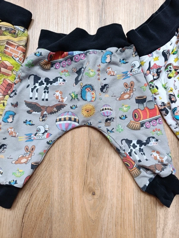 3x baggy/ tepláčky krtek vel. 62 - 4