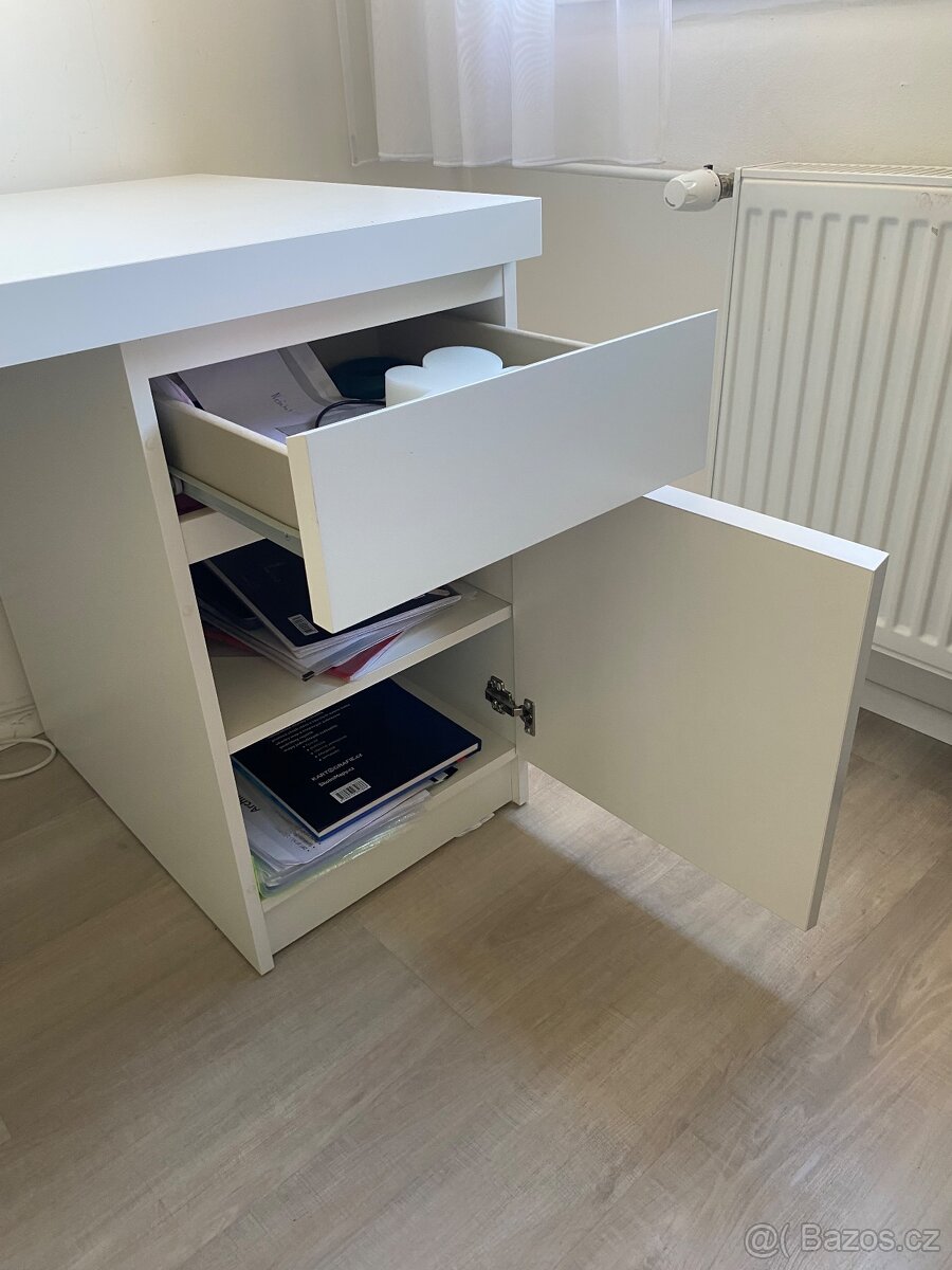 psací stůl Malm Ikea - 4