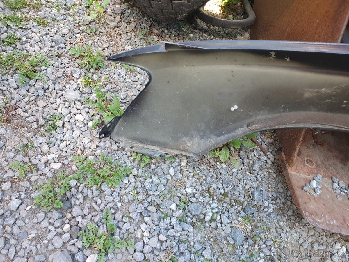 Audi a4 b8 blatník - 4