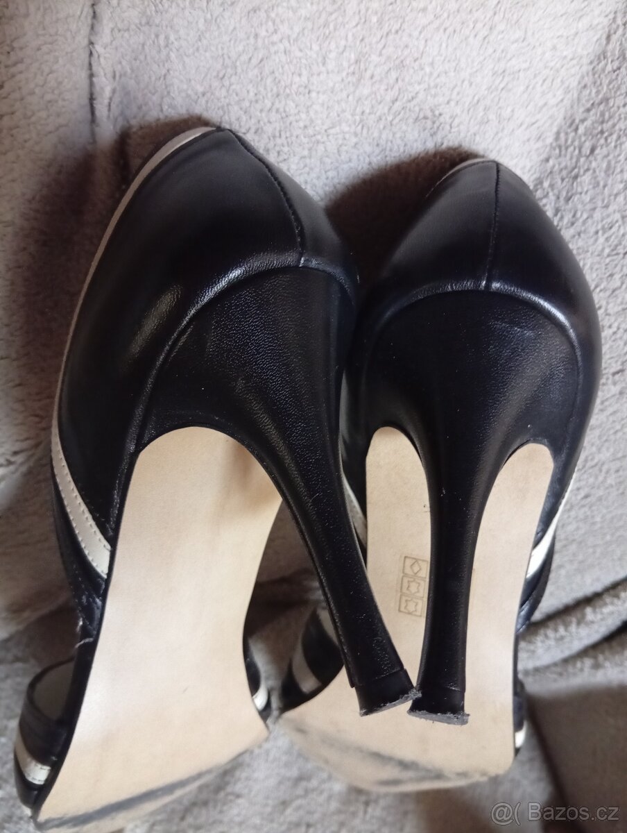 kožené lodičky vel.39/6 - 4