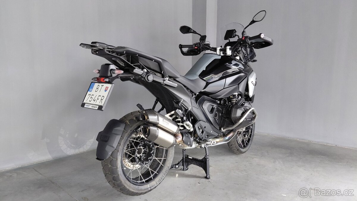 BMW R1300 GS - TRIPLE BLACK - Akrapovič - 4