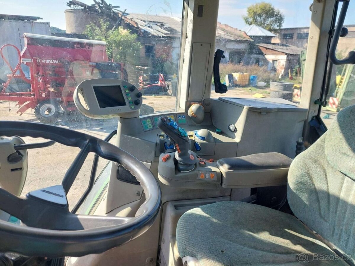 Prodám Fendt 820 - 4