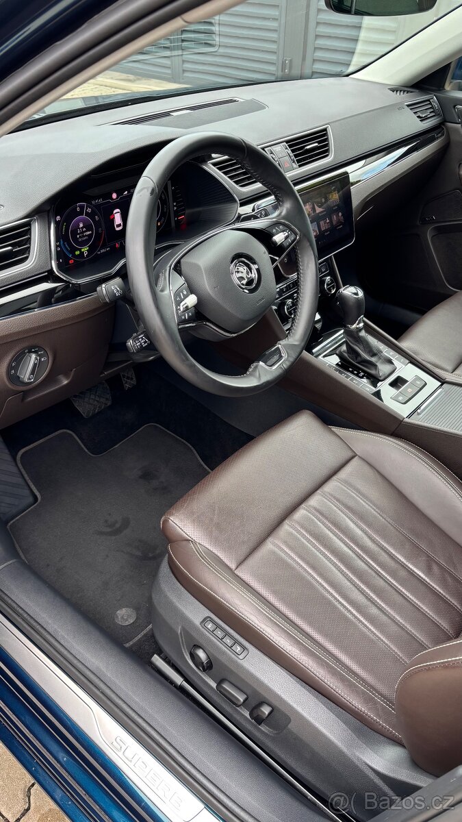 Škoda Superb - 4