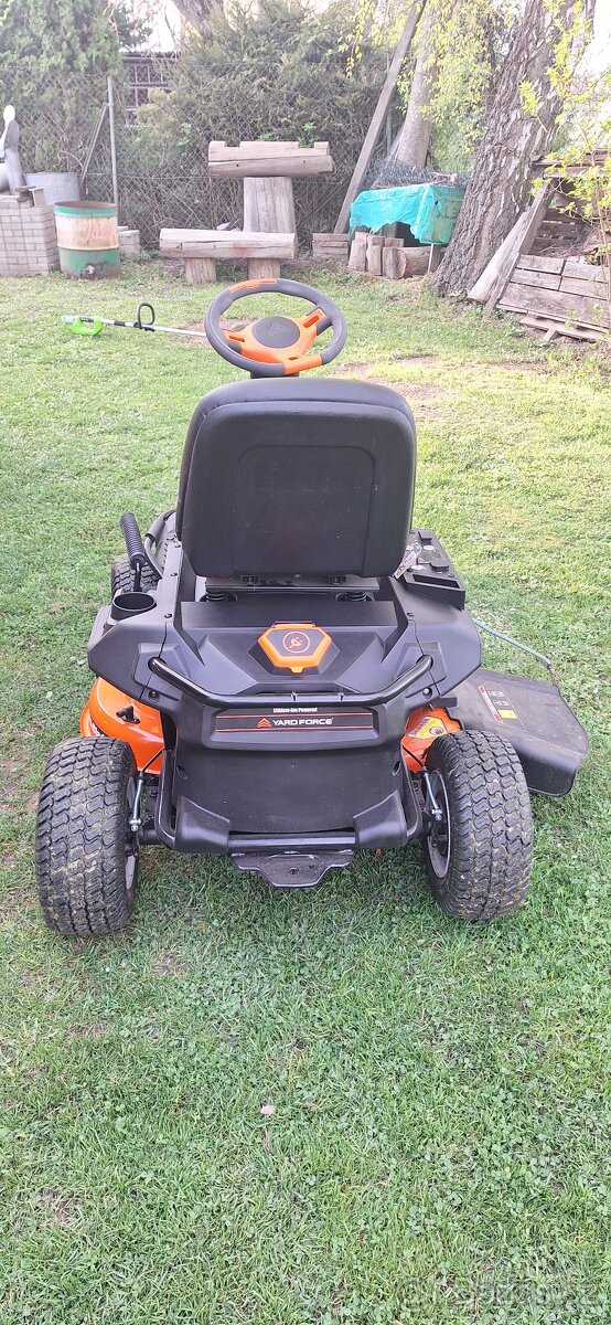 Aku traktor sekačka - 4