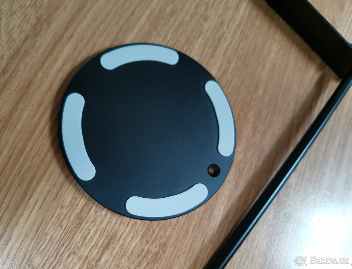 Stojan na sluchátka Audeze Mobius - 4