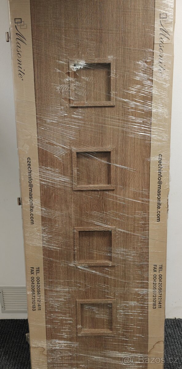 Interiérové dveře 2ks MASONITE 70/ plné s čtvercovým vzorem - 4