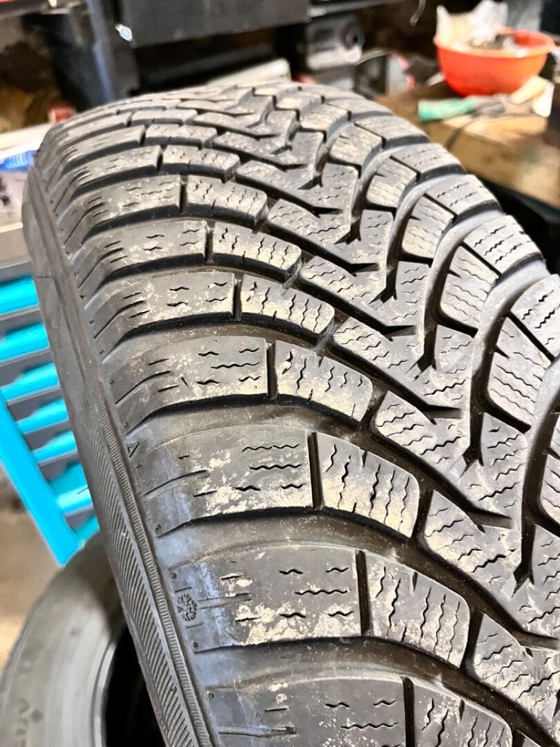 215/65 R17 99H zimní pneu Falken - DOT 2019 - 4