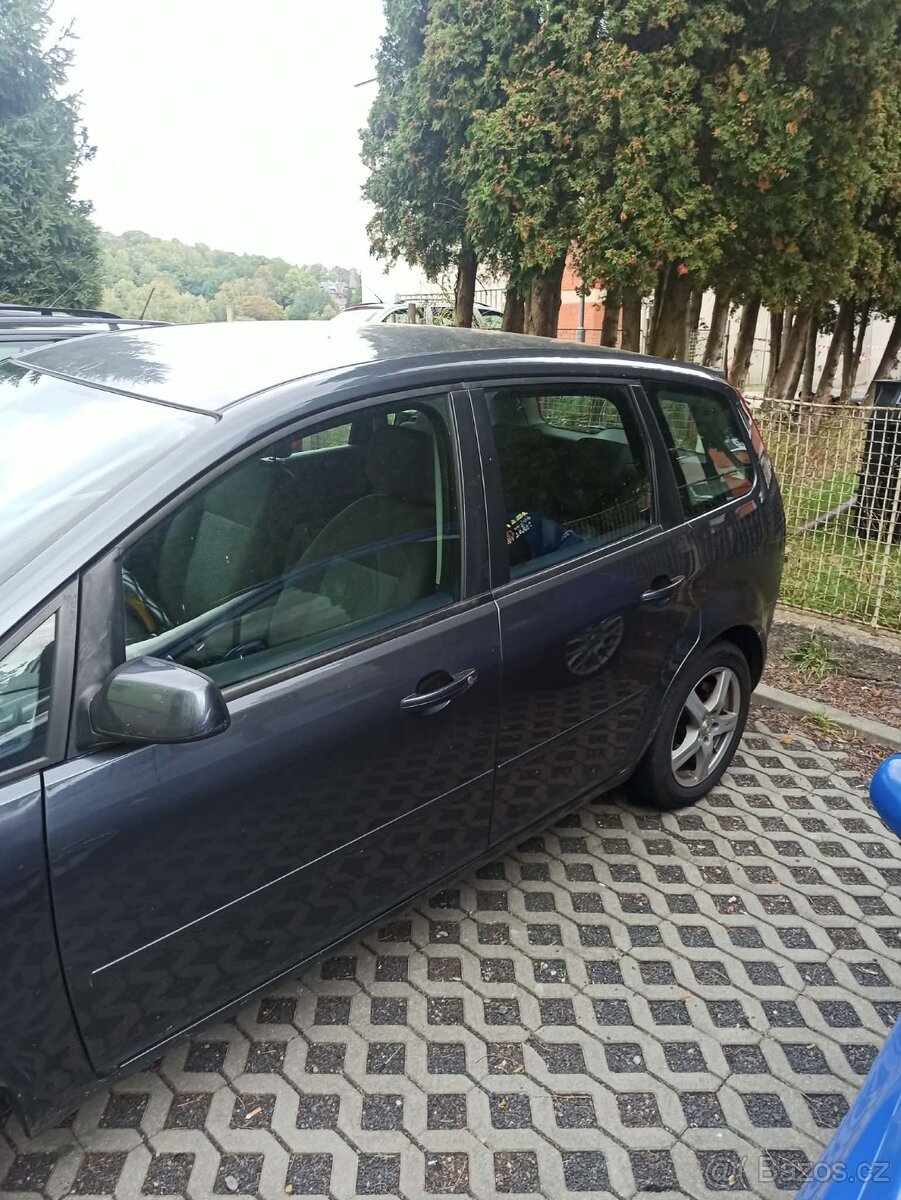 Ford C-Max - 4