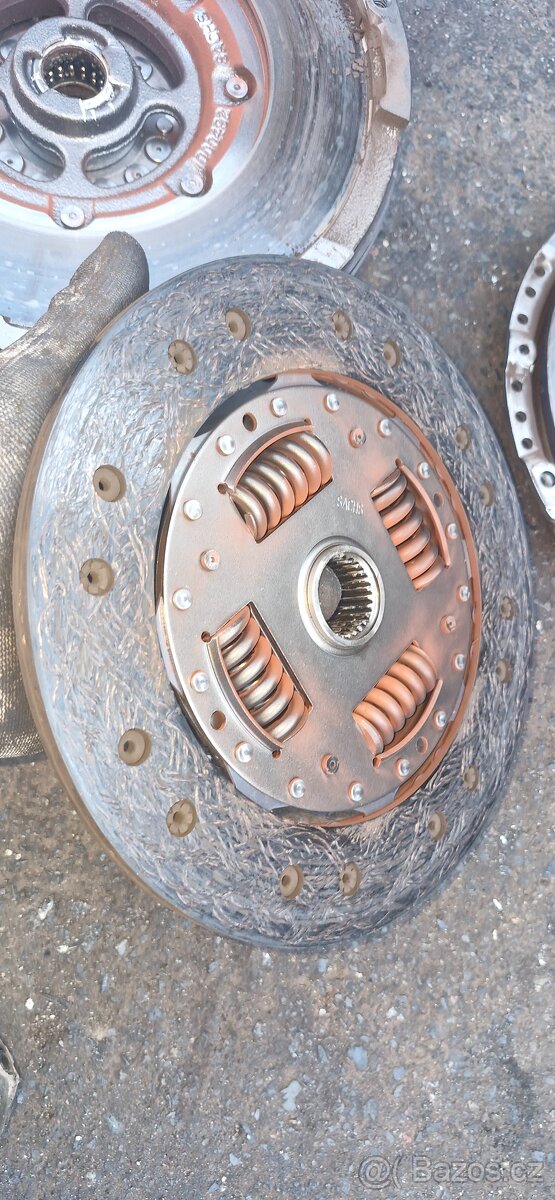 Spojkova sada audi A4 B8 8K 2.0 tdi a5 8t - 4