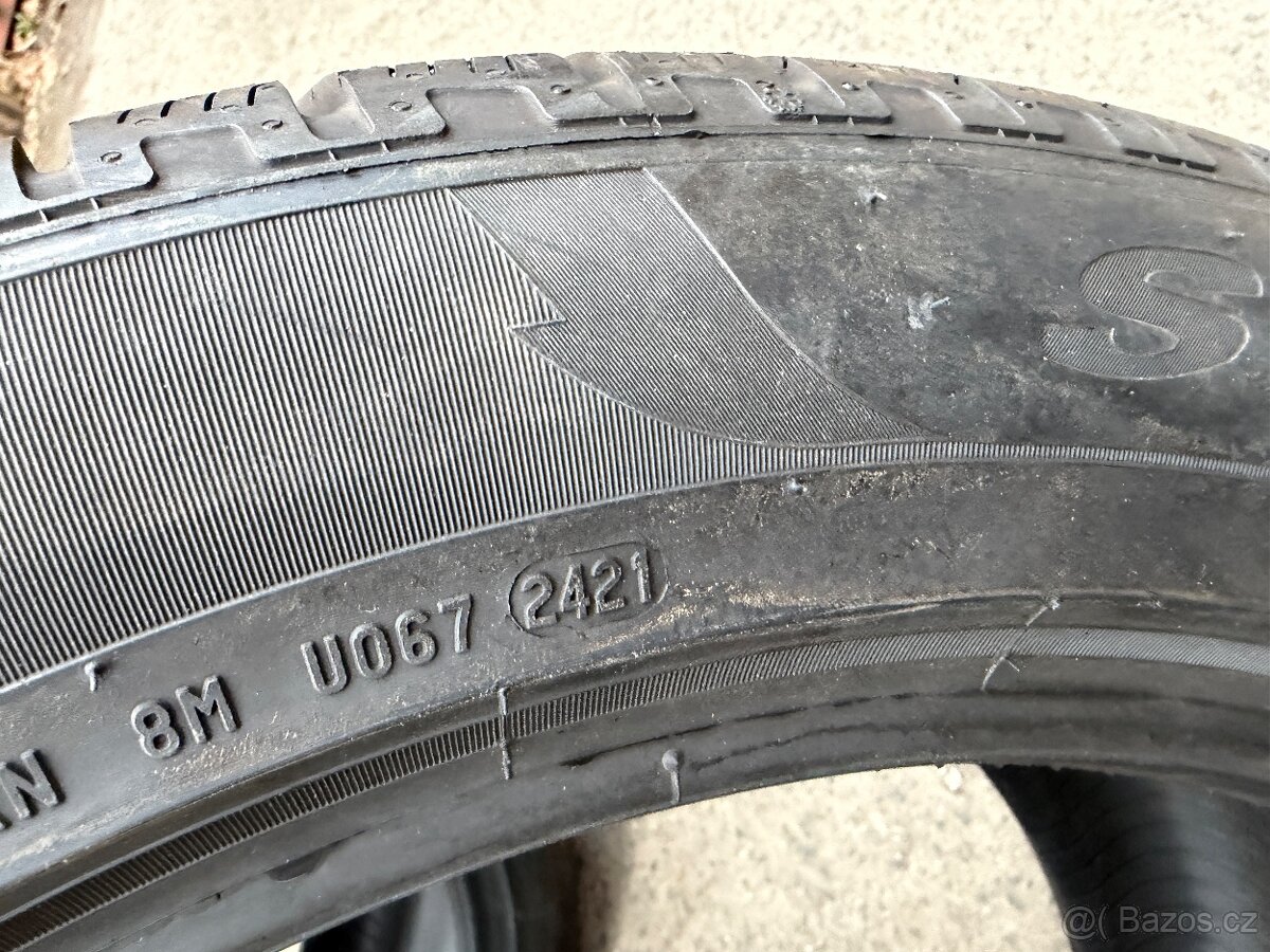275/45 r21 XL 110V pouze 2ks Zimní Pirelli r.21-22 - 4