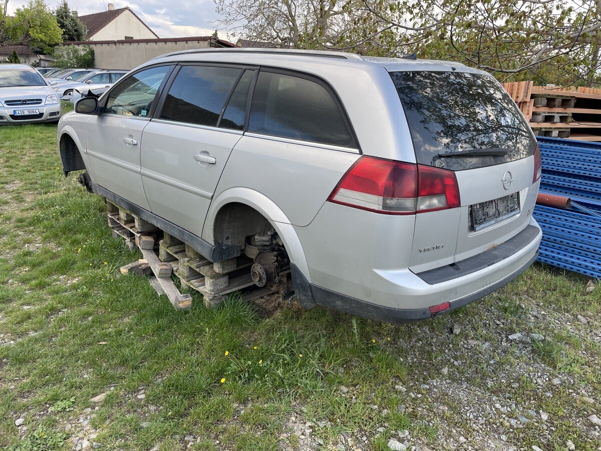 Vectra c caravan 1.9 16v 3.2 24v - 4