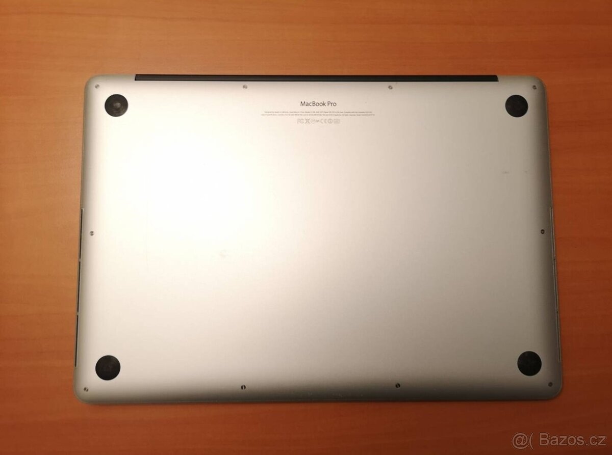 Apple MacBook Pro 15" Early 2013 - 4