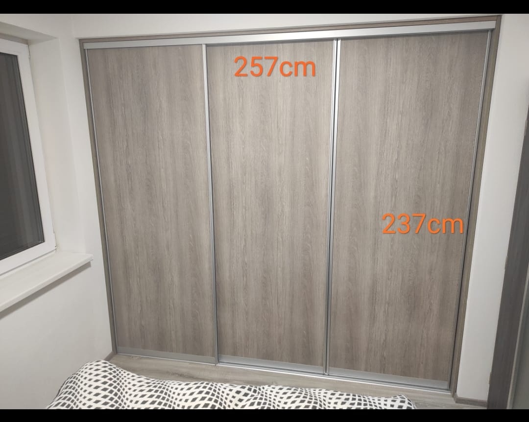 Vestavěná skříň - 4