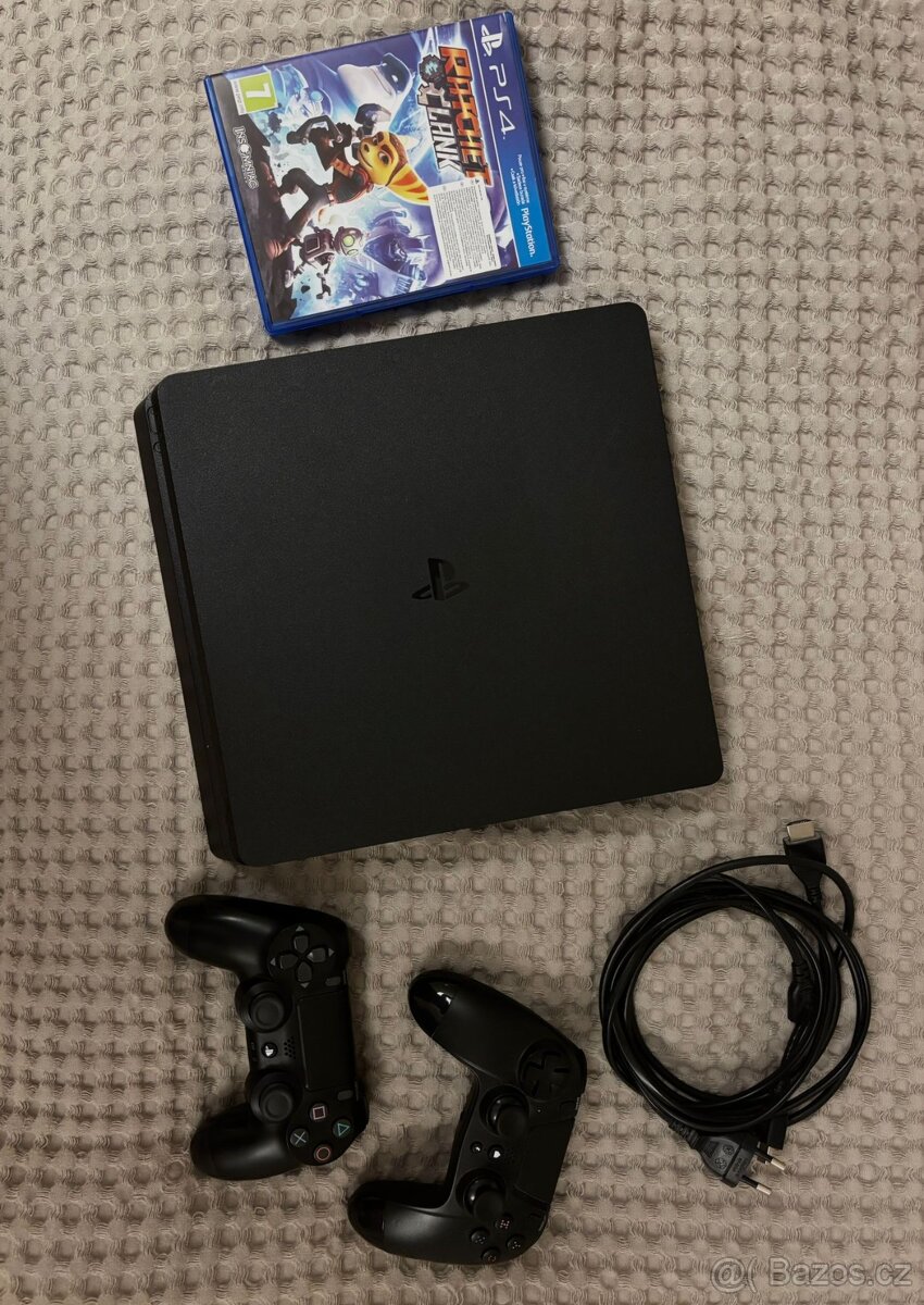 Herní konzole Sony PlayStation 4 - 4