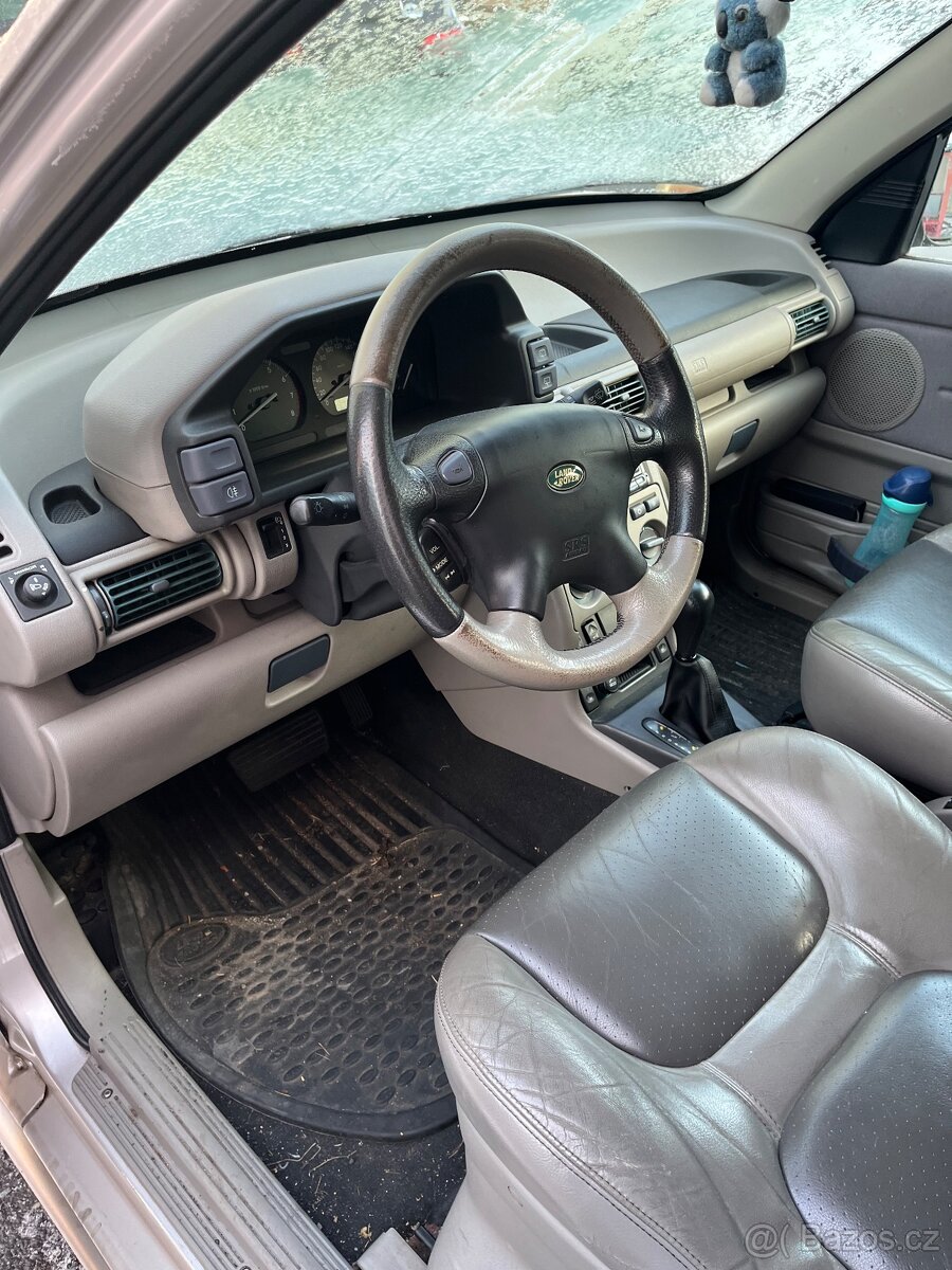 Land Rover Freelander - 4