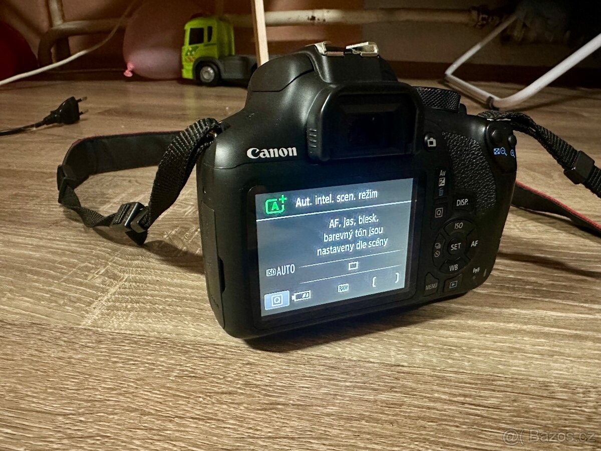 Canon 1300D - 4