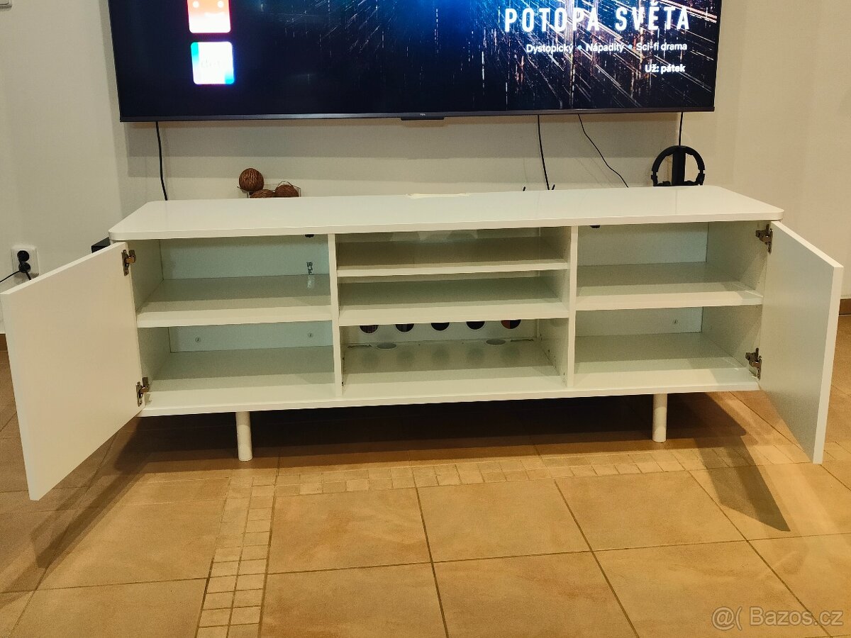 TV stolek IKEA - 4