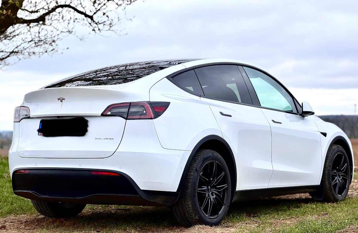 Tesla model Y AWD LR 2022 - 4