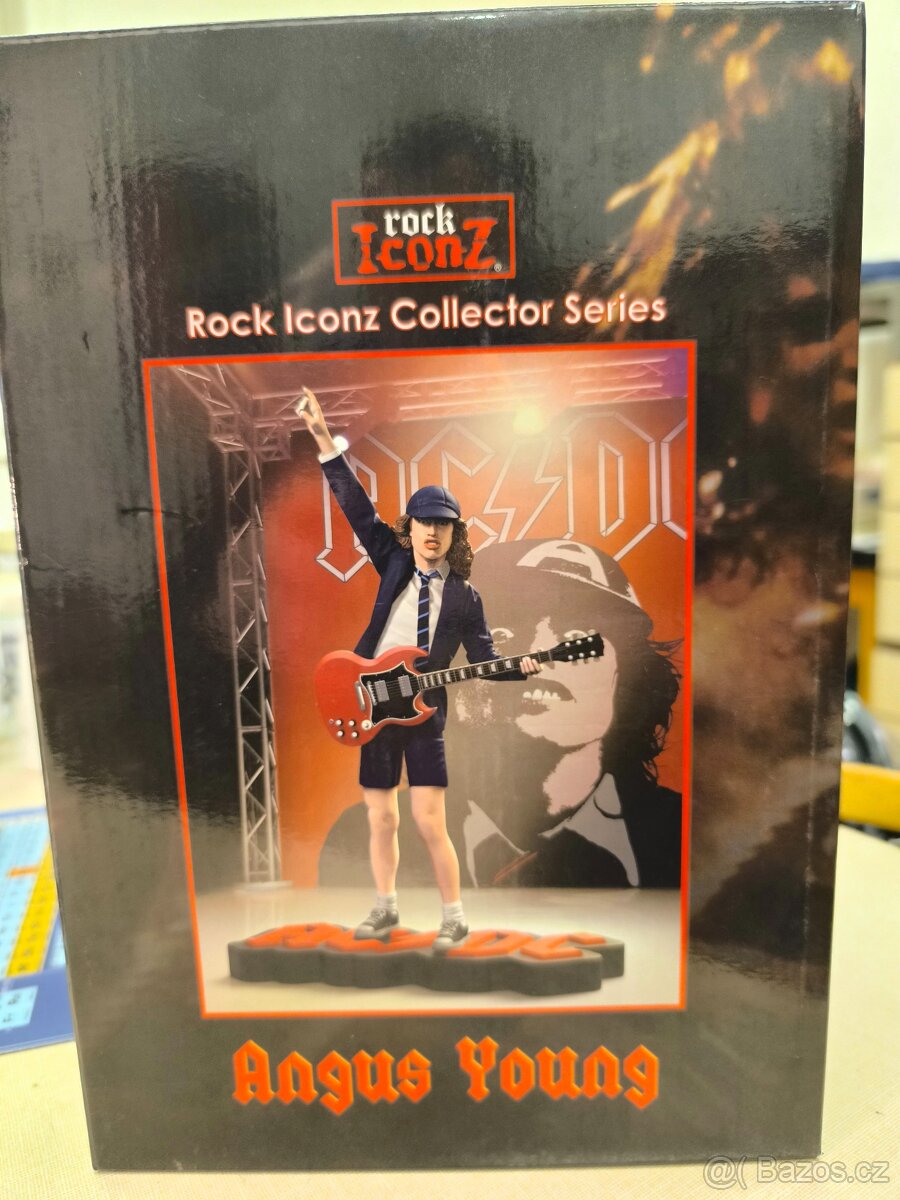 Figurka Angus Young limitovaná edice ,, - 4