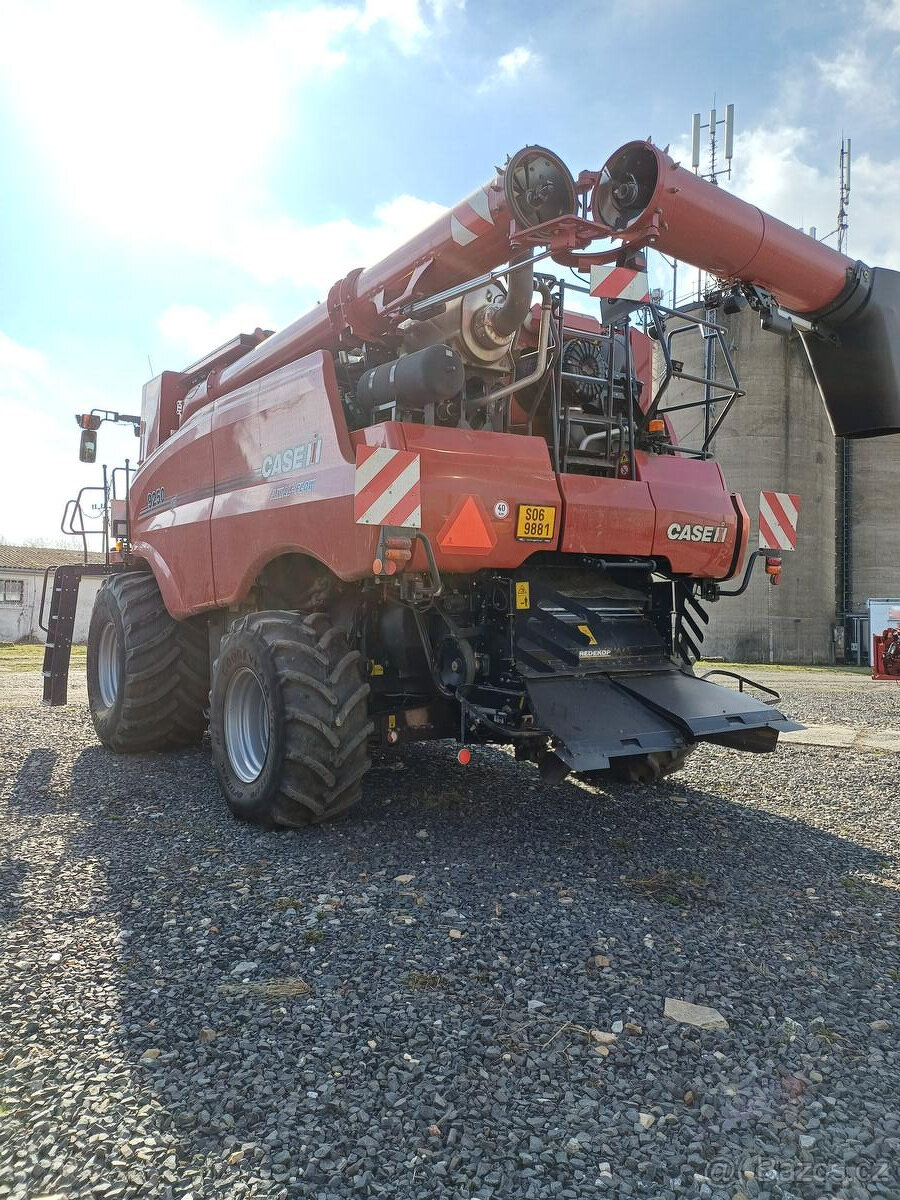 Kombajn Case IH AF9250 - 4