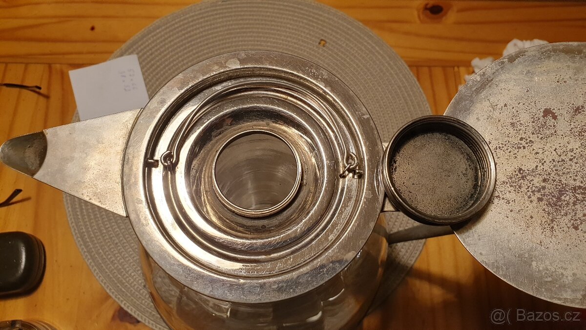 Starý skleněný džbán. - 4