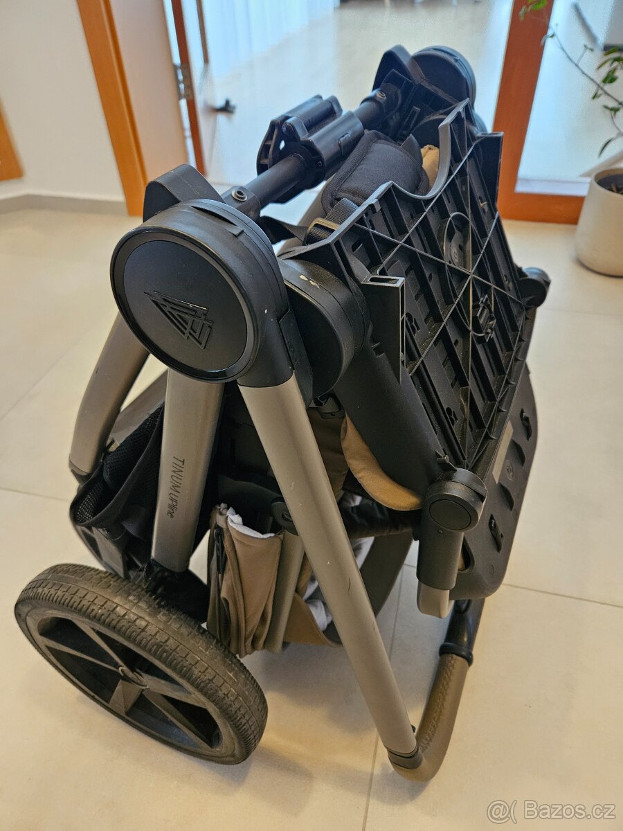 Kočárek dvojkombinace Venicci Upline Leo - 4