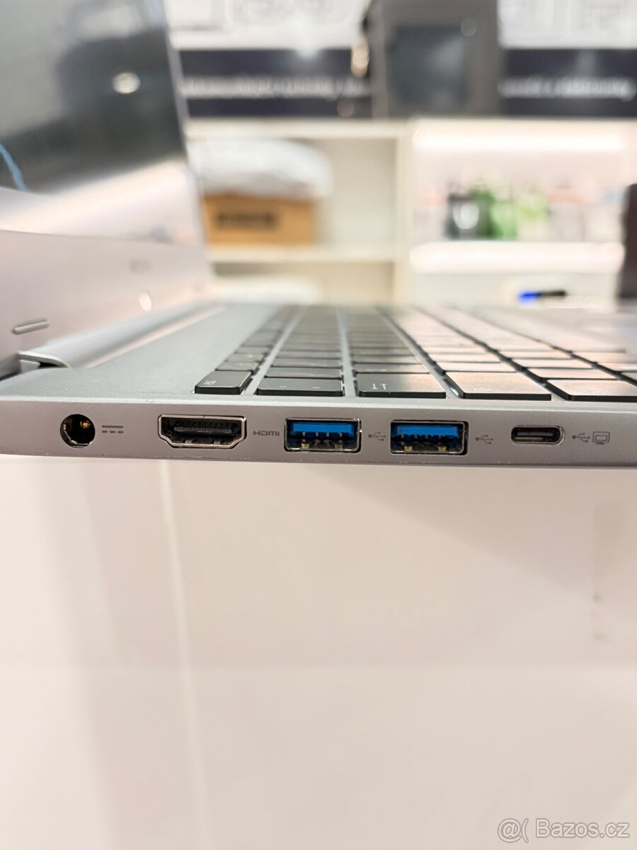 MEDION AKOYA P15647 - 4