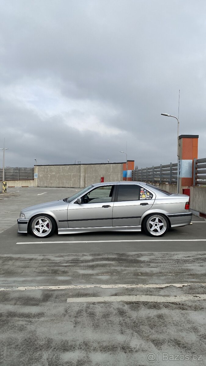 BMW e36 325i - 4