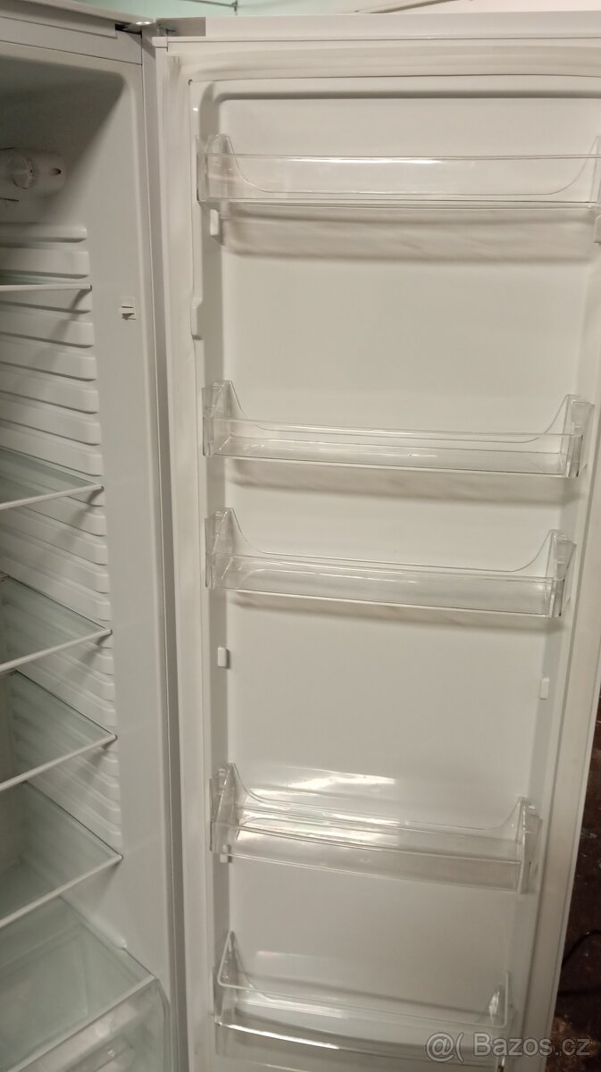 Lednice a mrazák - 4