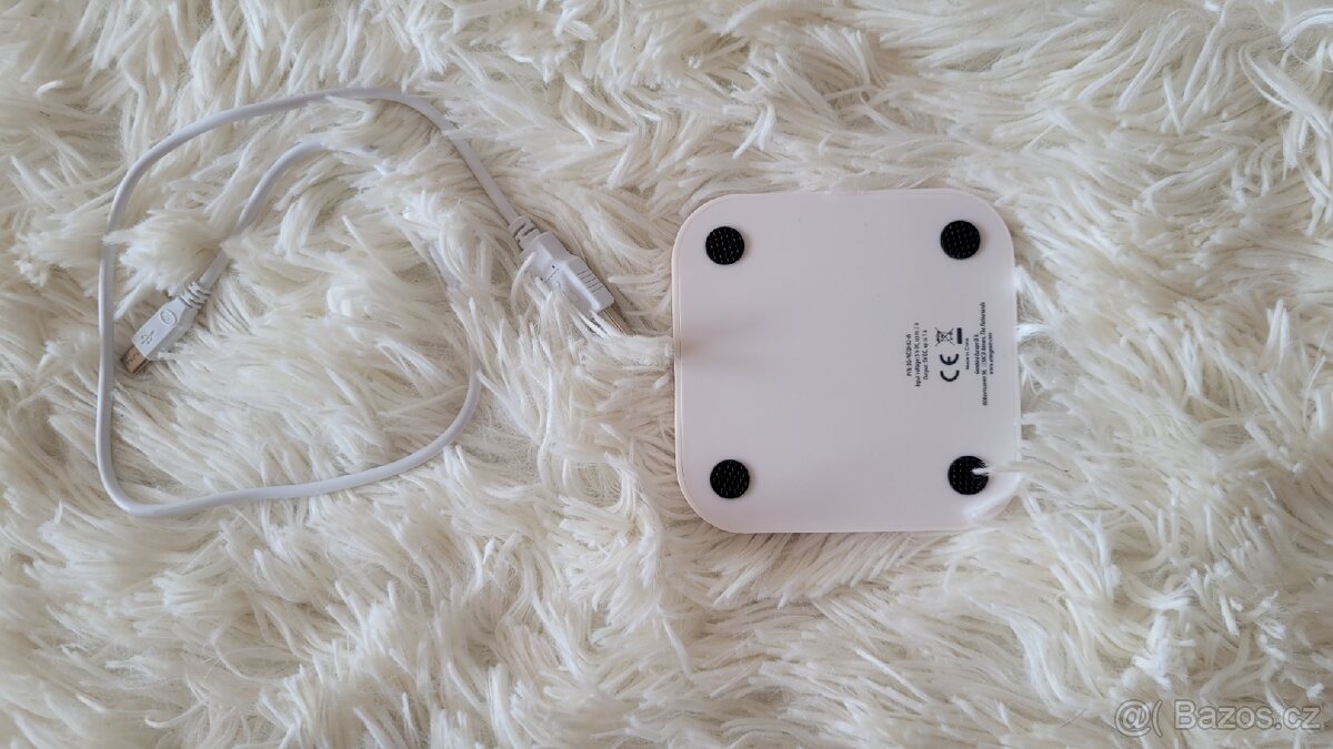 Bezdrátová nabíječka - 4