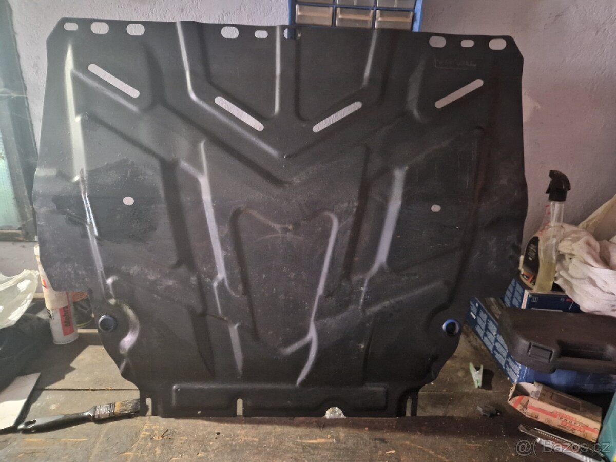 Ocelový kryt motoru Ford Focus mk3 - 4