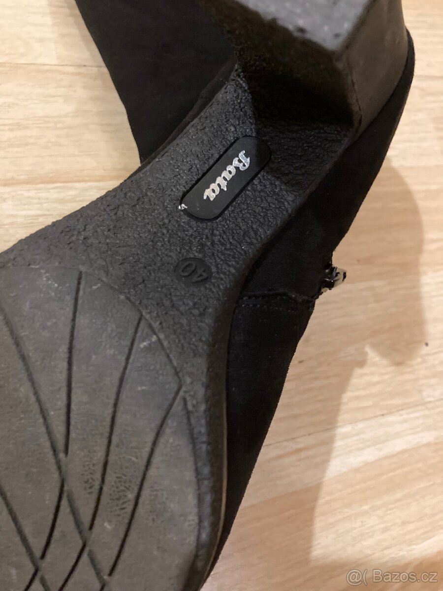 Semišové kozačky Baťa vel. 40 - 4