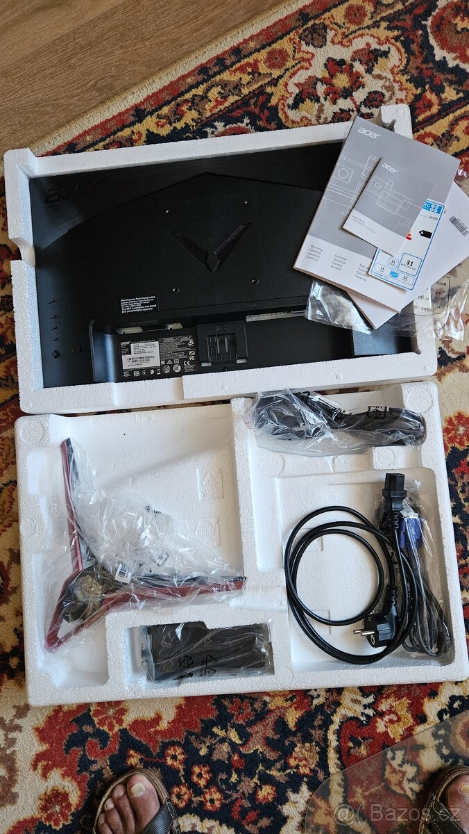 Herní monitor LCD 22" - 4