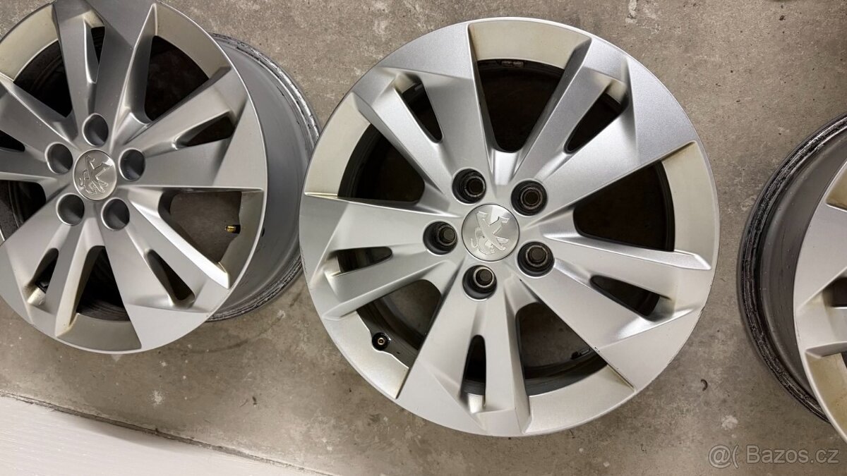 Sada alu kola TARANAKI 16" Peugeot Rifter, Partner (K9) - 4