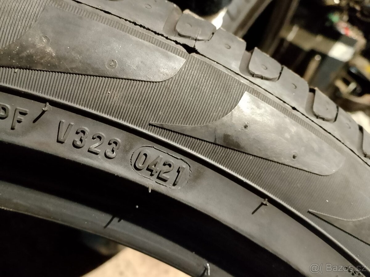 235/45/20 100v Pirelli - letní pneu 2ks - 4