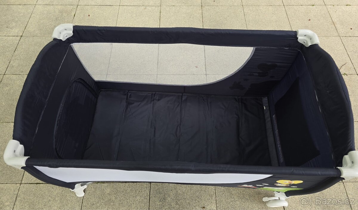 Cestovní postýlka - 4