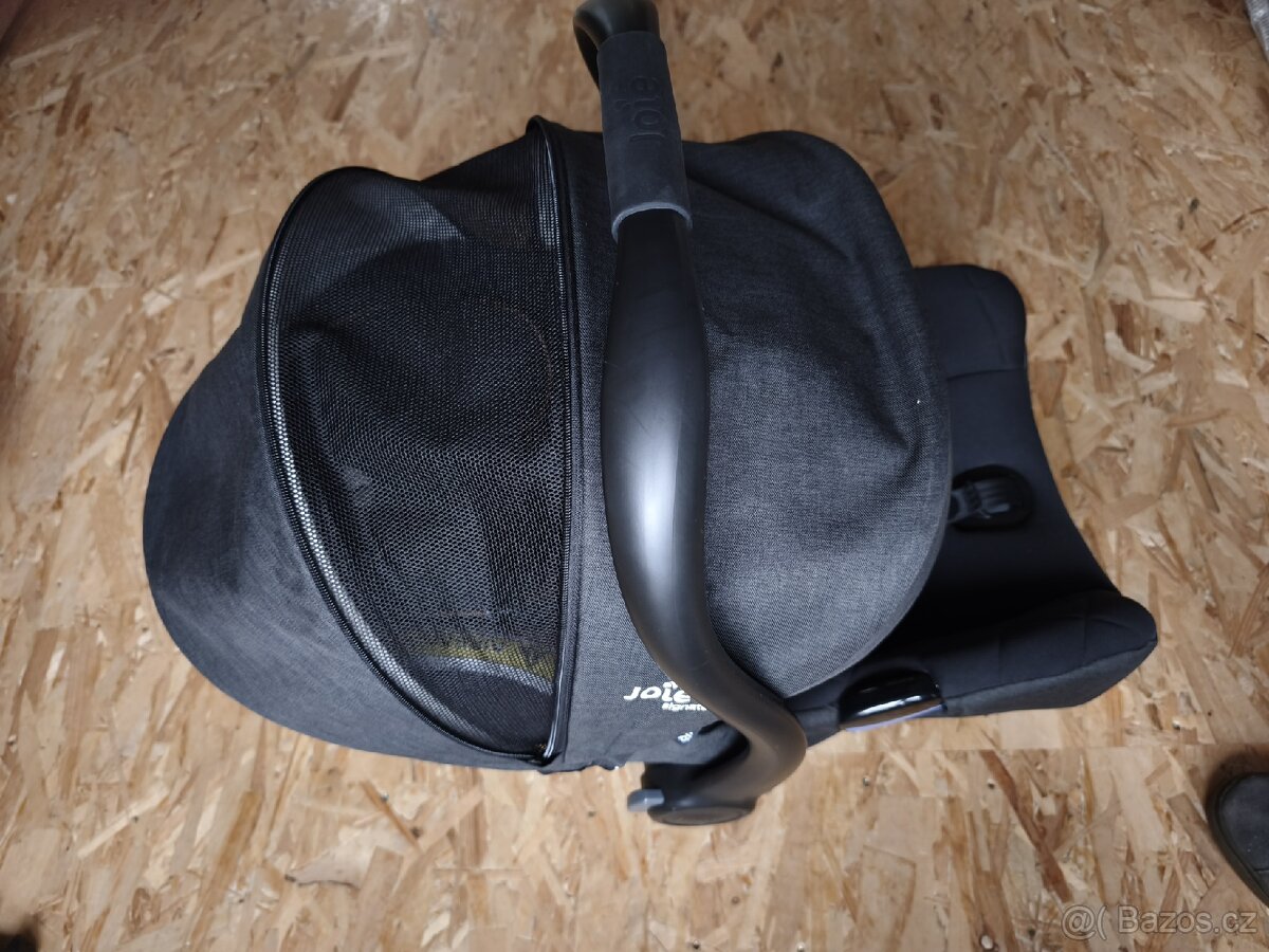 Autosedačka vajíčko Joie - 4